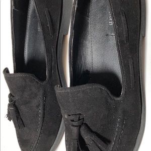 Forever 21 womens black tassel loafers size 7